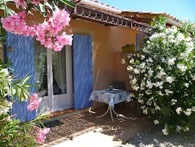 Chambres d'hôtes Mouret molleges 13940 N° 2